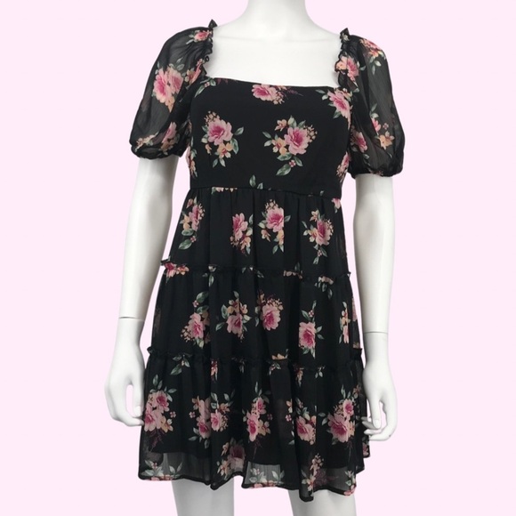Trixxi Dresses & Skirts - Trixxi Floral Baby Doll Mini Dress